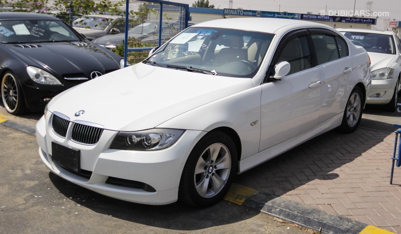 BMW 323 i