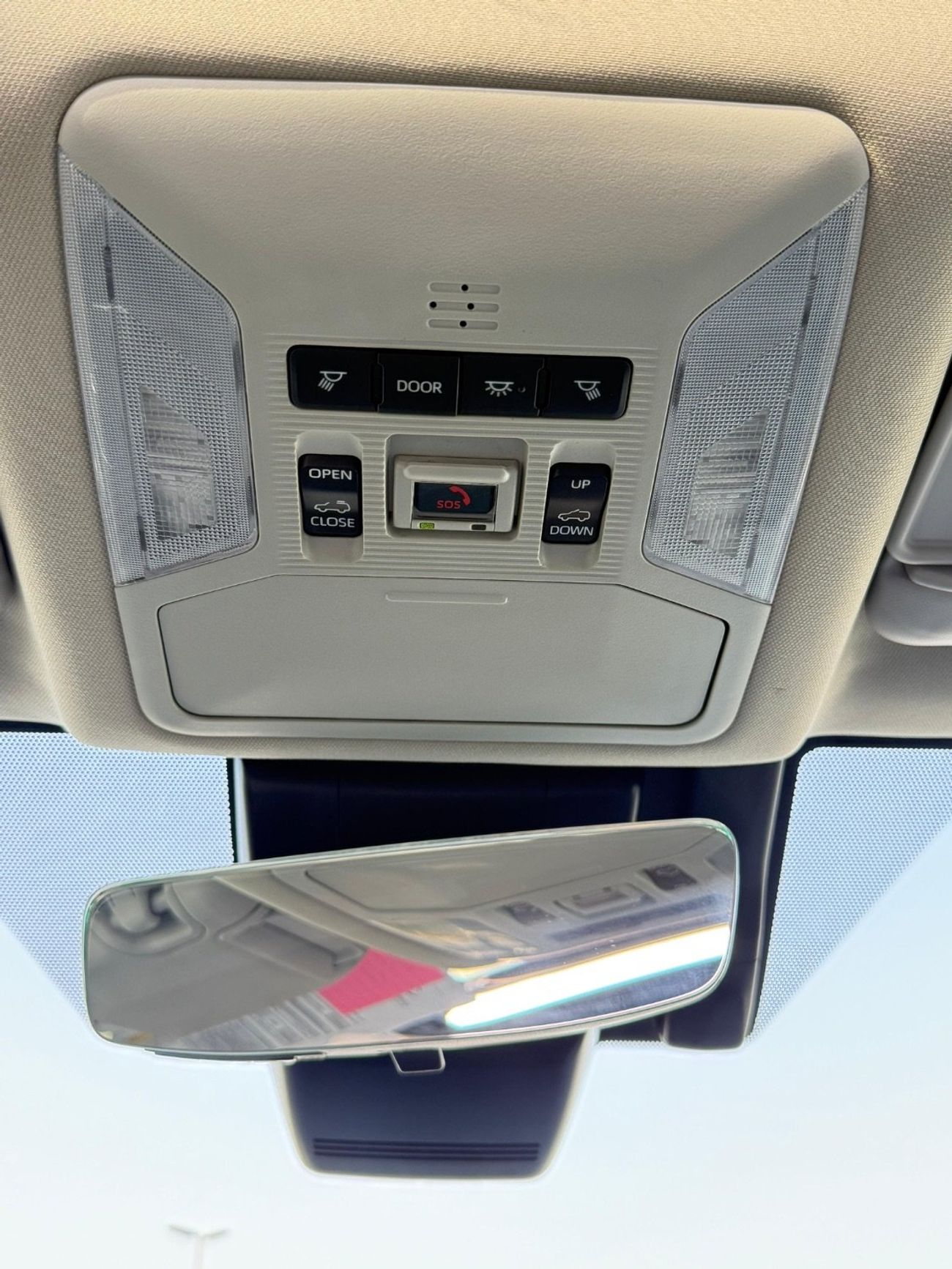 Toyota RAV4 XLE Premium 2.5 Full Option 2025