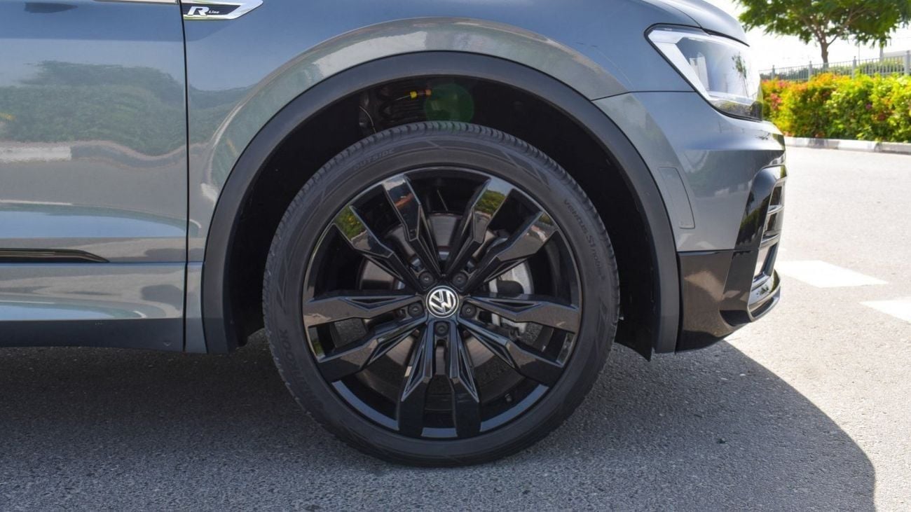 Volkswagen Tiguan SE R Line