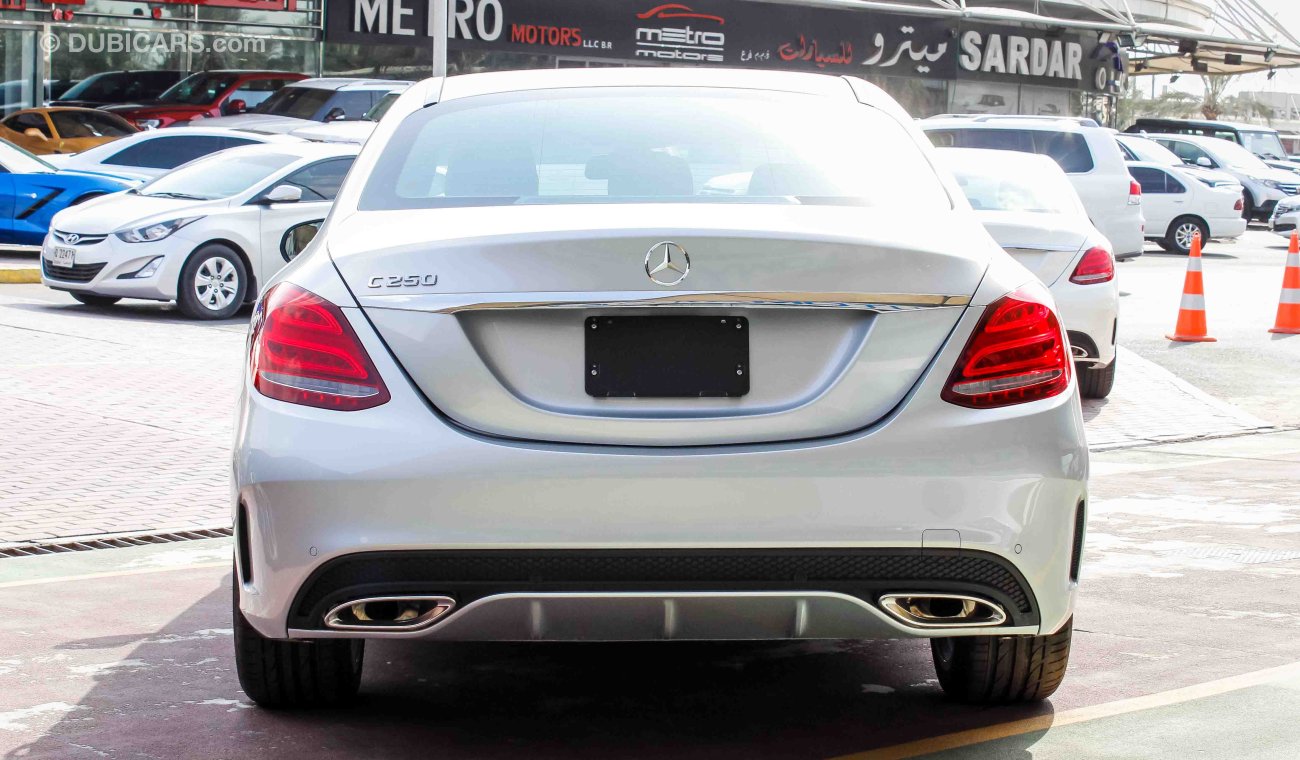 مرسيدس بنز C 250 AMG 2.0L V4 Turbo 211 hp with 2 Yrs or 60000 km Dealer Warranty