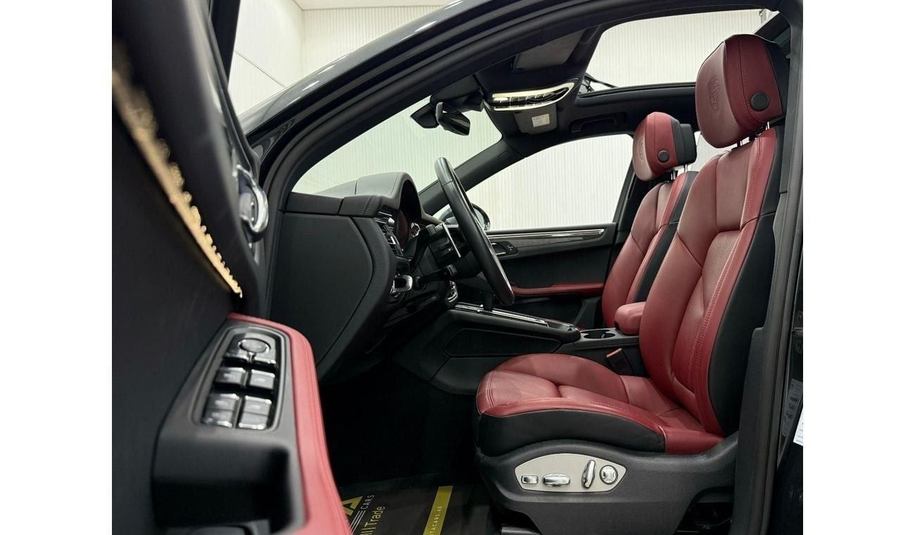 بورش ماكان S 2.9L (375 HP) 2024 Porsche Macan S, 2 Years Porsche warranty, Sport Chrono Package, Low Kms, GCC