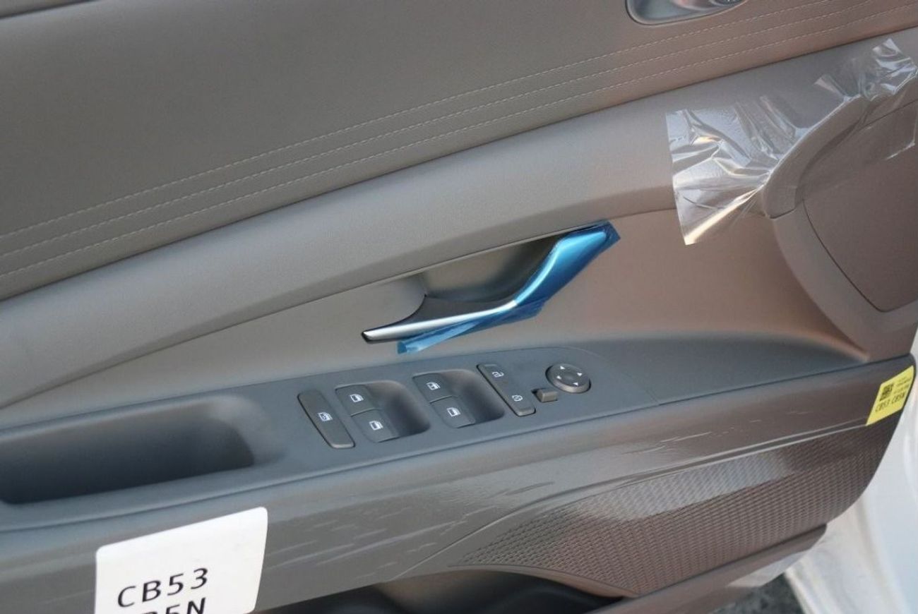 Hyundai Elantra 1.6L, FOG LIGHTS, PARKING SENSORS,MID OPTION, MODEL 2024 FOR EXPORT