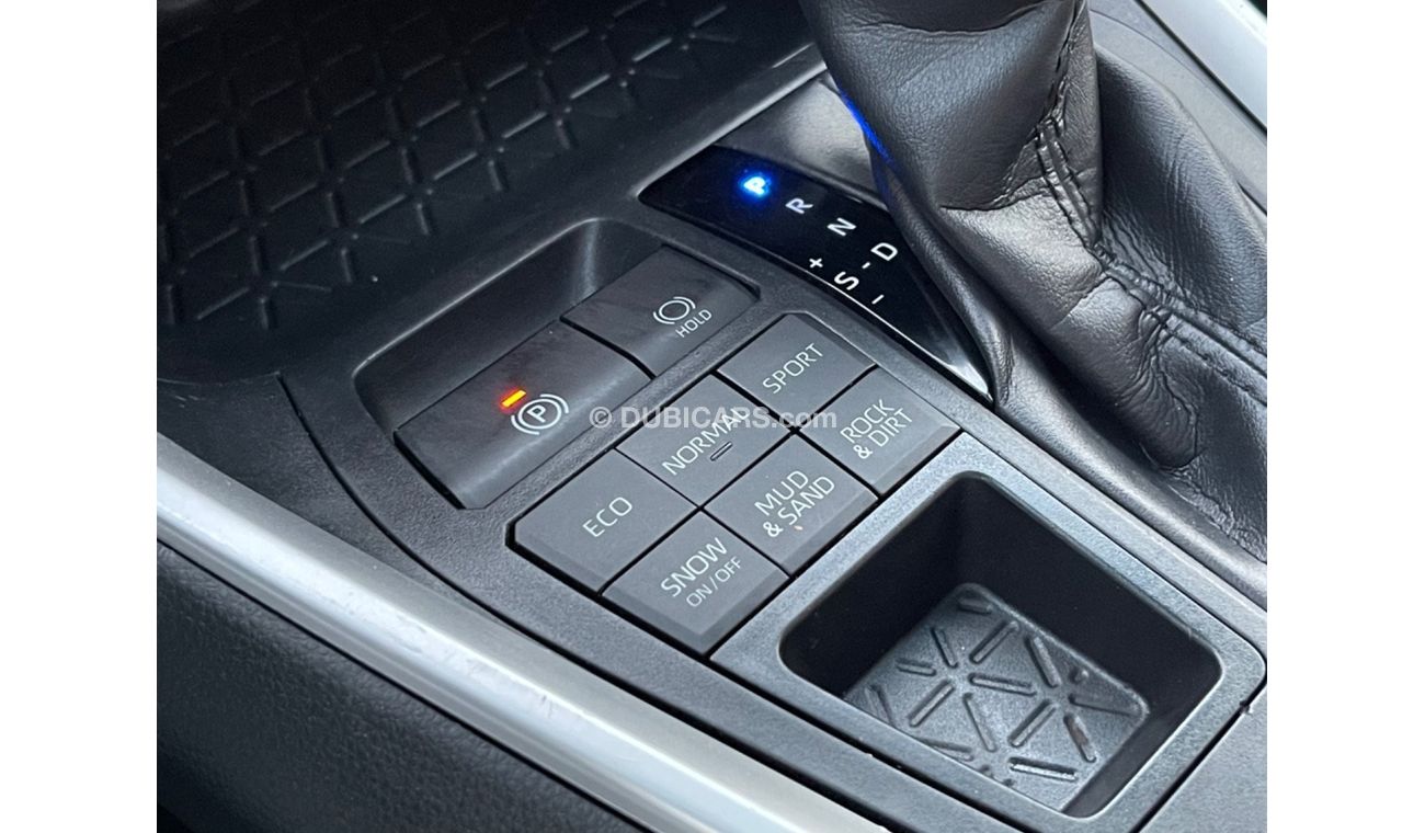 Toyota RAV4 2019 TOYOTA RAV4 XLE 4x4