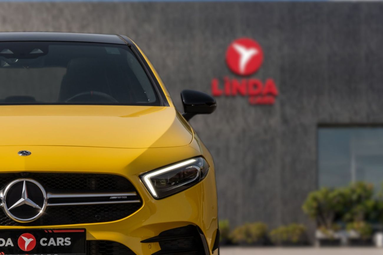 Mercedes Benz A35 AMG Mercedes-Benz A35 AMG Turbo 4MATIC (LOW MILEAGE) 2023 GCC | Agency Warranty | Service Contract