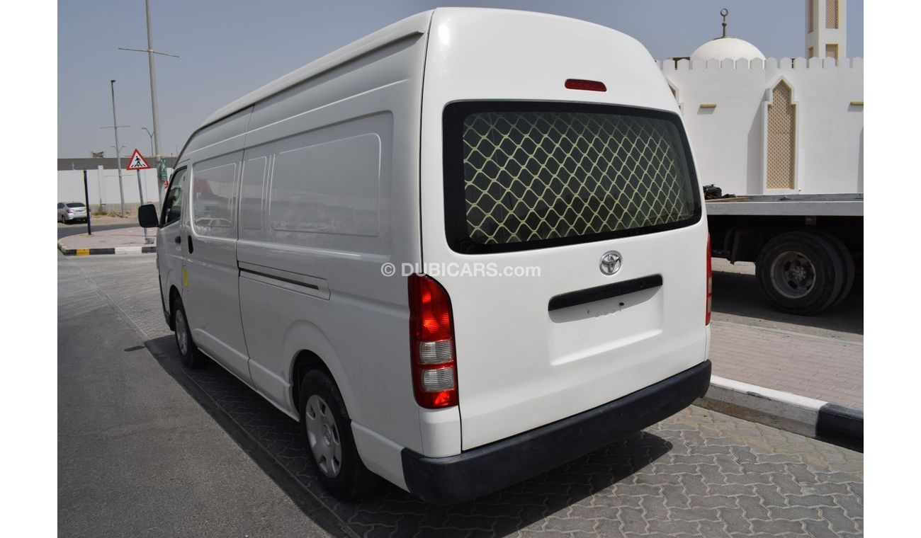 Toyota Hiace GL - High Roof LWB Toyota Hiace Highroof Van, Model:2016. Excellent condition