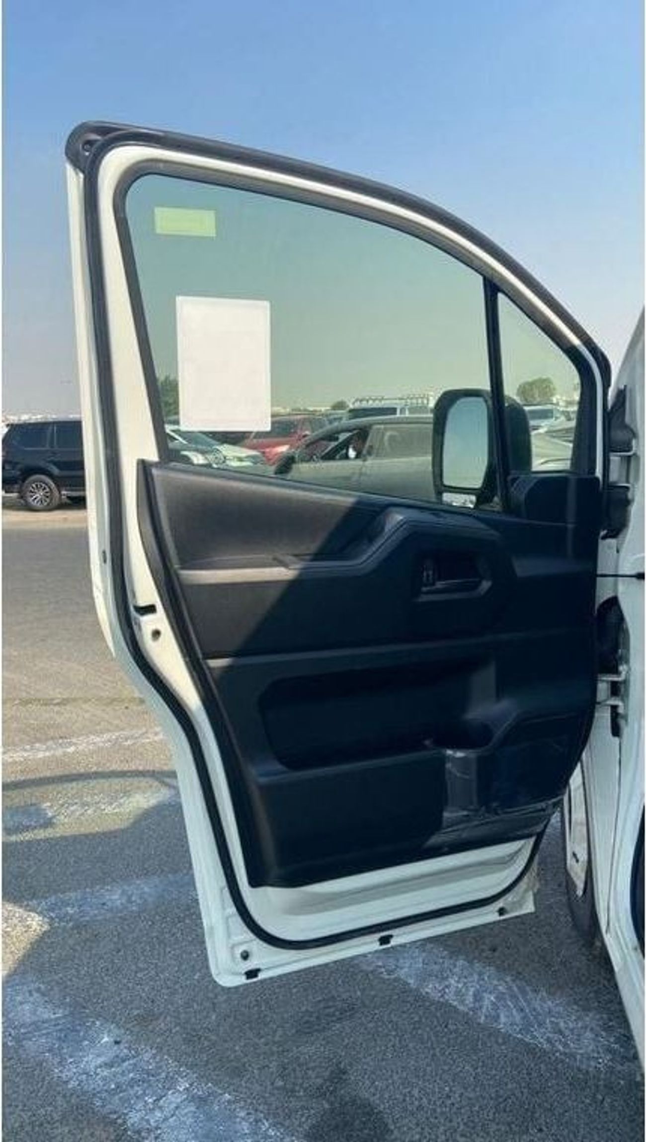 تويوتا هاياس 2025 Hiace Cargo High Roof 3.5L, Swing Door