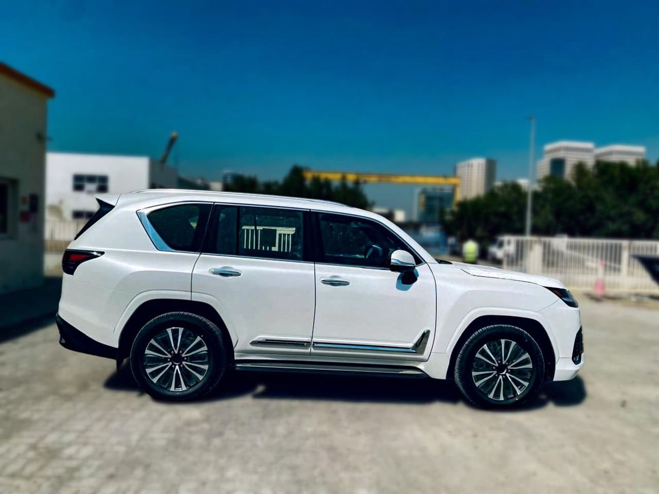 Lexus LX 600 LEXUS LX600 URBAN 3.5TT PETROL 2025 MODEL GCC