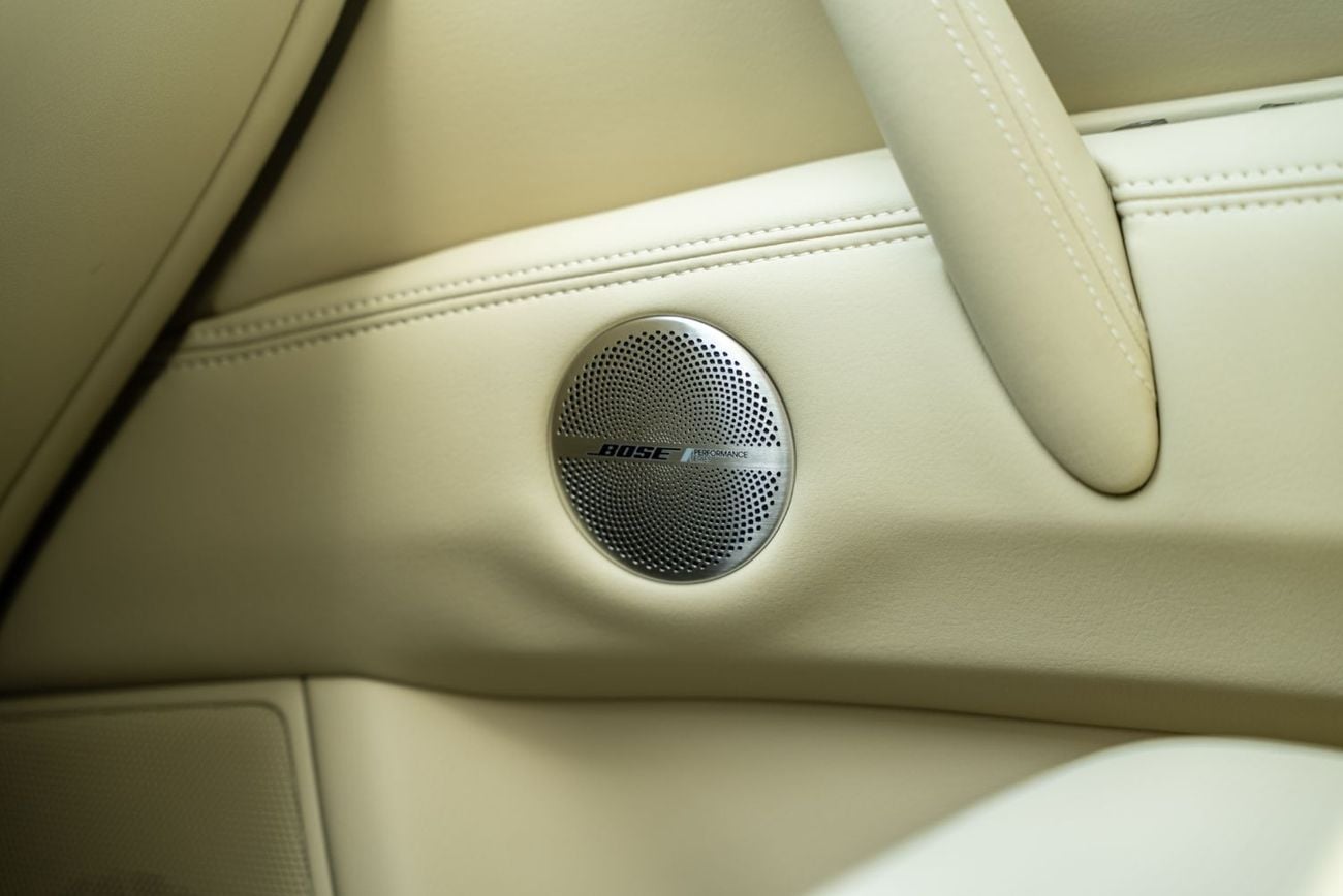 إنفينيتي QX80 LUXE SENSORY PROACTIVE Sensory ProActive 8 5.6L