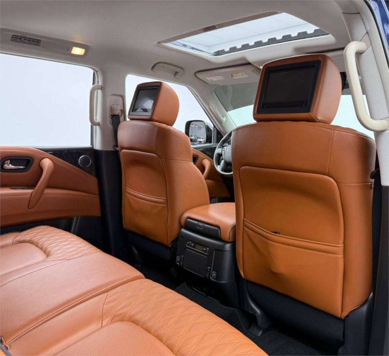 نيسان باترول LE Platinum City 5.6L