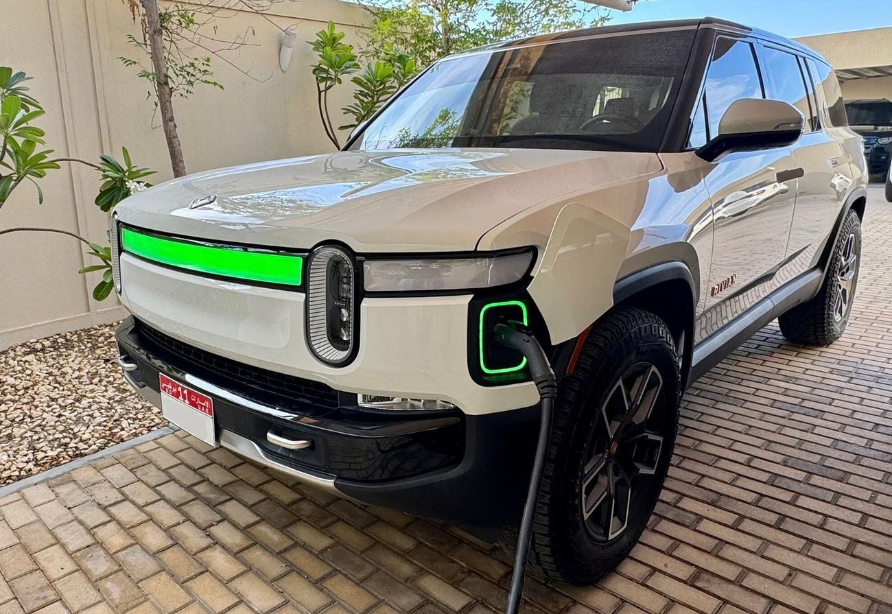 ريفيان R1S ADVENTURE PACKAGE