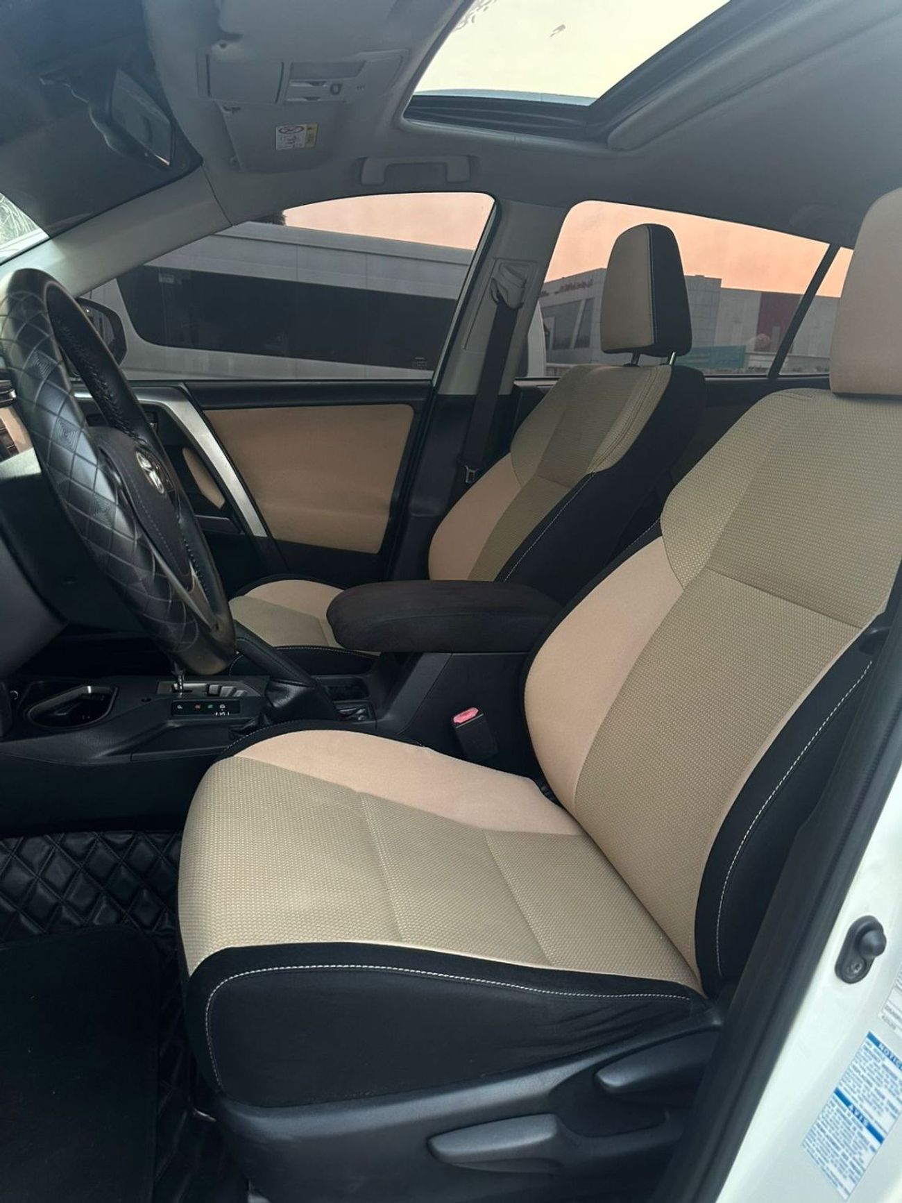 Toyota RAV4 GXR خليجي