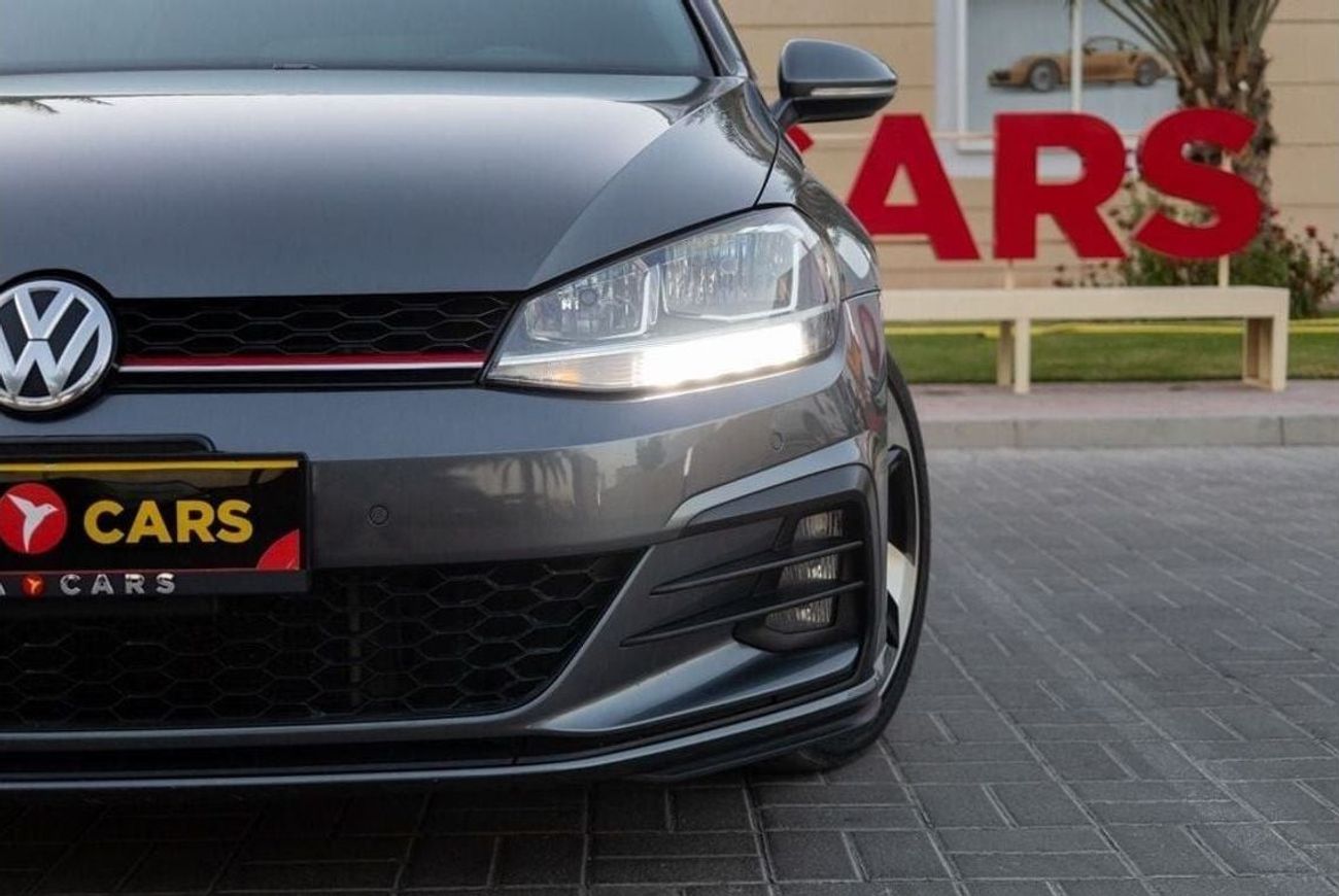 فولكس واجن جولف GTI Fabric + 2.0L Volkswagen Golf GTI 2019 GCC under Warranty with Flexible Down-Payment.