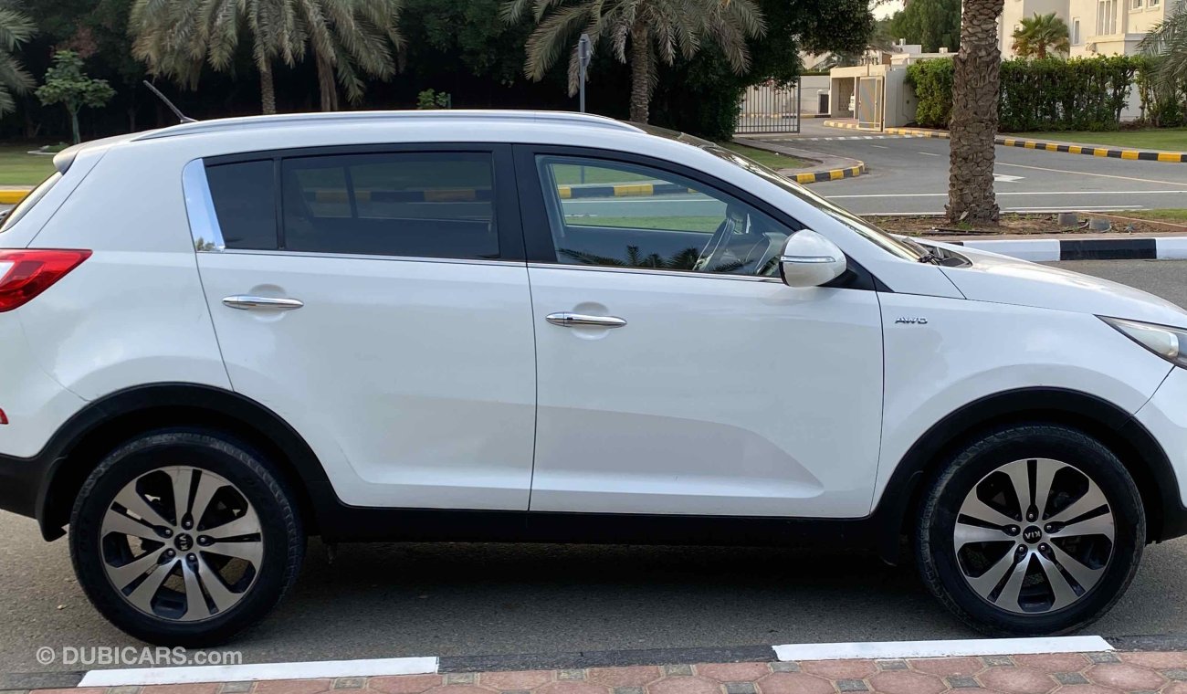 Kia Sportage GCC Full option panorama