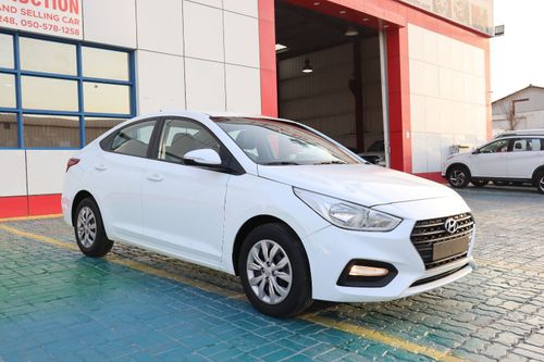 Hyundai Accent GL 1.6L (138 HP) Sedan