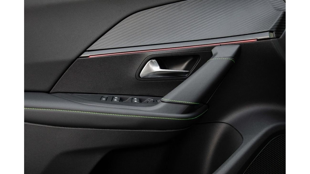 Peugeot 2008 GT  | 1,821 P.M  | 0% Downpayment | Agency Warranty & Service!