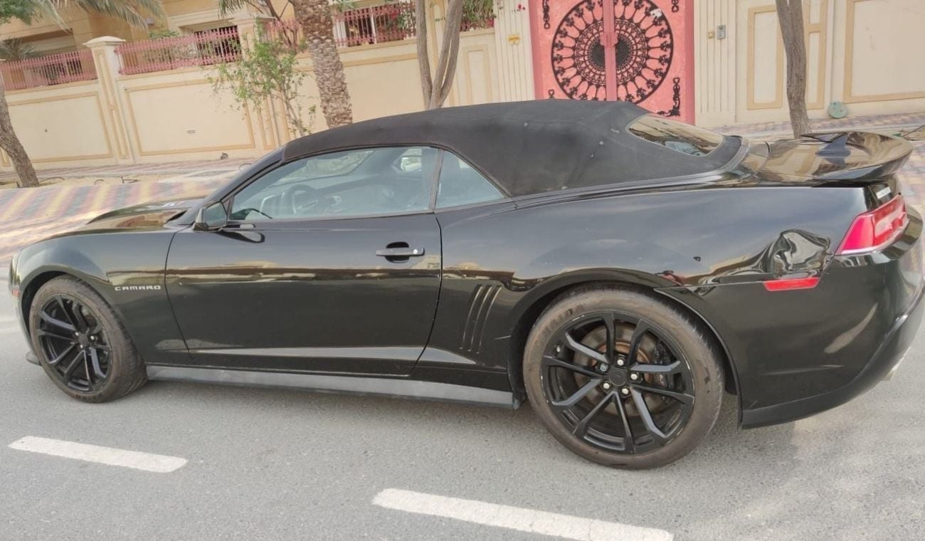 Chevrolet Camaro Comaro zl1 convertible, special car 750 hp upgraded, and agency very clean car manual transmission