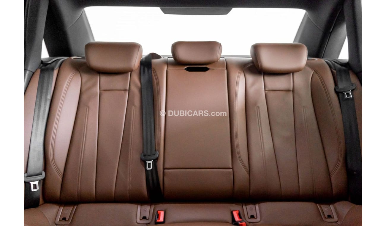 أودي A4 45 TFSI quattro ديزاين 2017 Audi A4 2.0L S-Line Quattro / Full-Service History