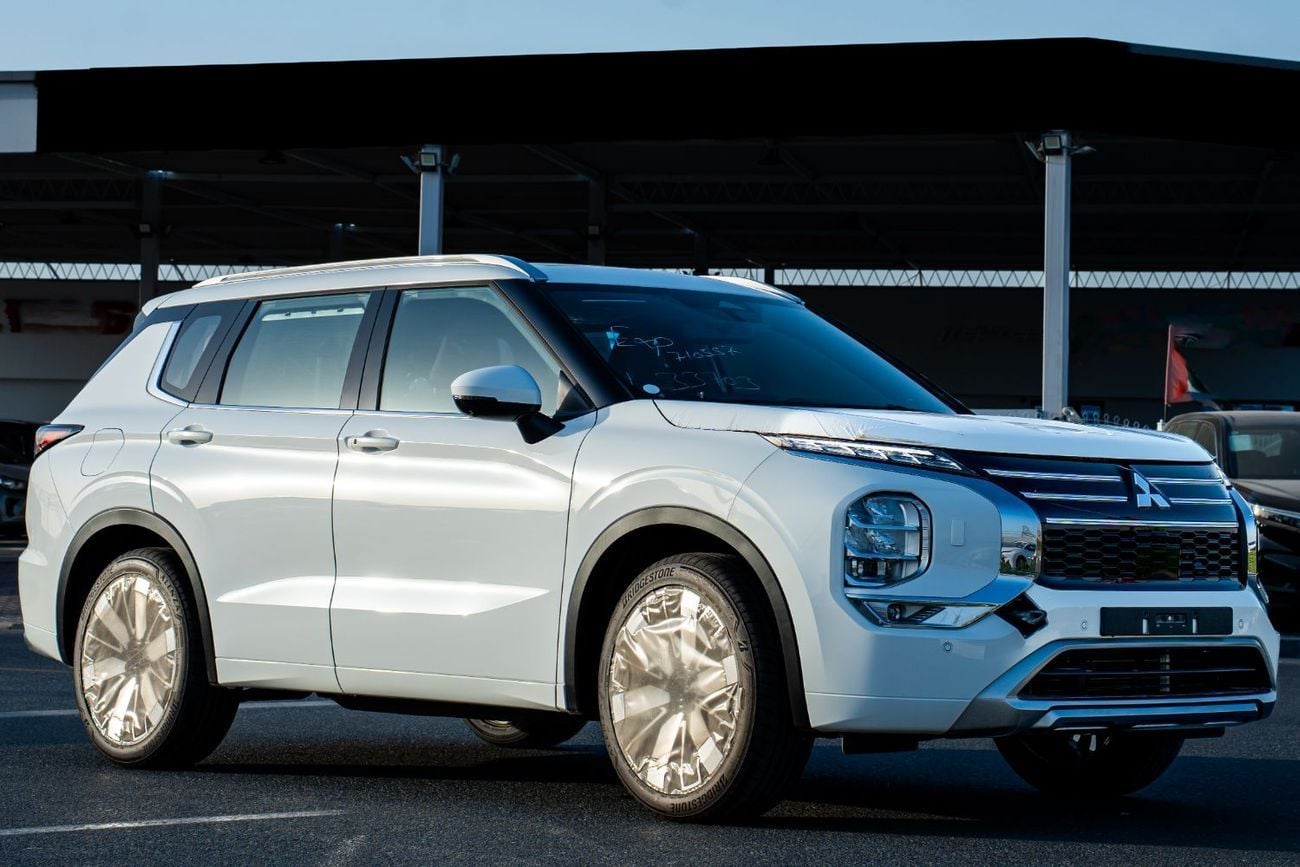 ميتسوبيشي آوتلاندر HIGHLINE 2026 Mitsubishi Outlander 2.5L 4x4 Automatic SUV