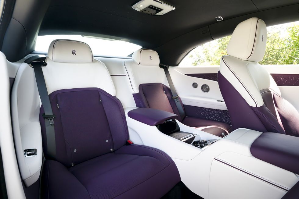 رولز رويس سبيكتر interior - Rear Seats