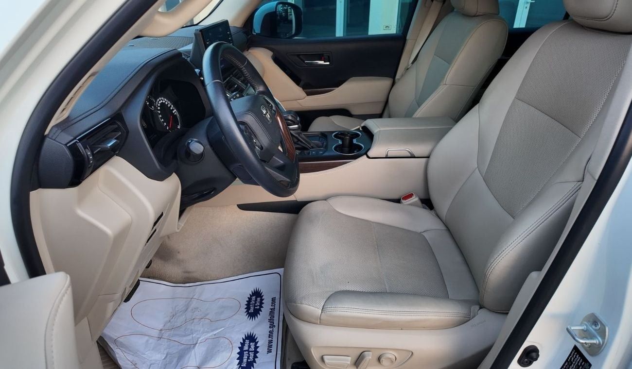 Toyota Land Cruiser GXR V6 4.0L || Full Service History Available | GCC | Zero Down payment support
