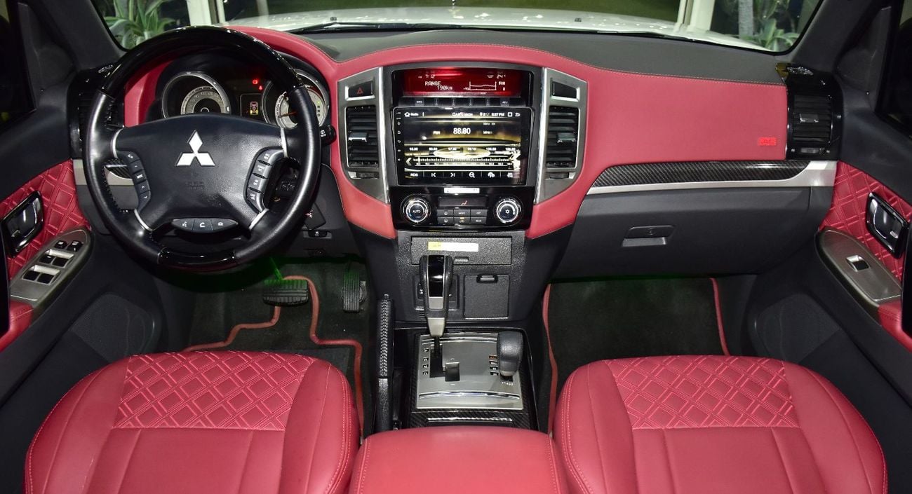 Mitsubishi Pajero Sport EXCELLENT DEAL for our Mitsubishi Pajero Signature Edition GLS 3.8 ( 2020 Model ) in White / Black C