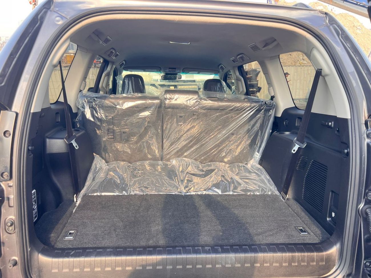 Toyota Prado diesel 2.8 liter right hand drive automatic only for export available