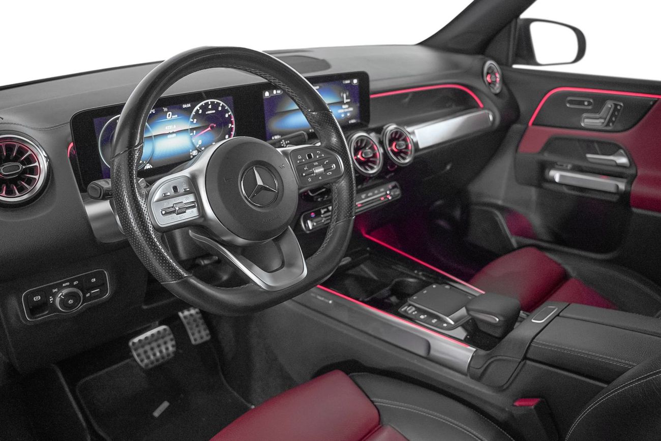 مرسيدس بنز GLB 250 4MATIC 2.0L (221 HP)