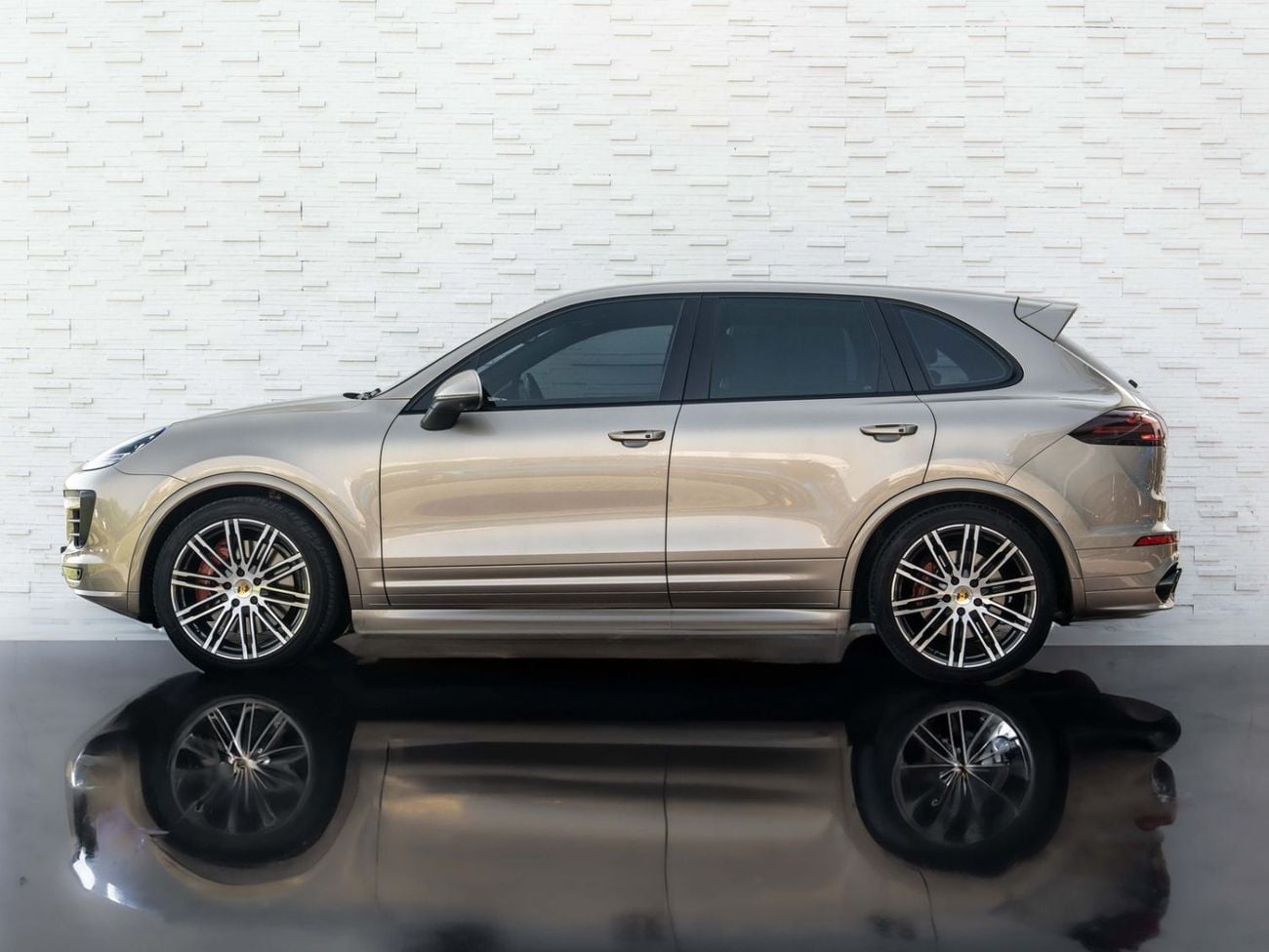 Porsche Cayenne GTS