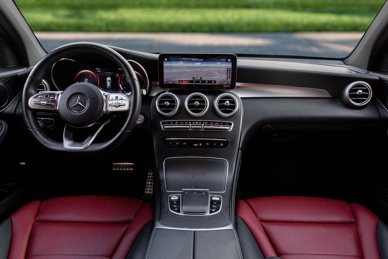 مرسيدس بنز GLC كوبيه 200 3,525 P.M  | GLC GLC Coupe 200 | 0% Downpayment | Immaculate Condition!