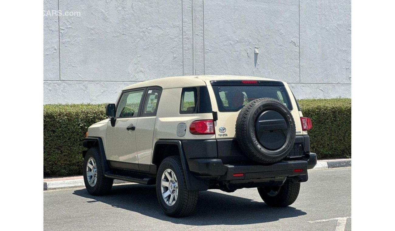 Toyota FJ Cruiser GCC SPEC UNDER WARRANTY FINAL EDITION