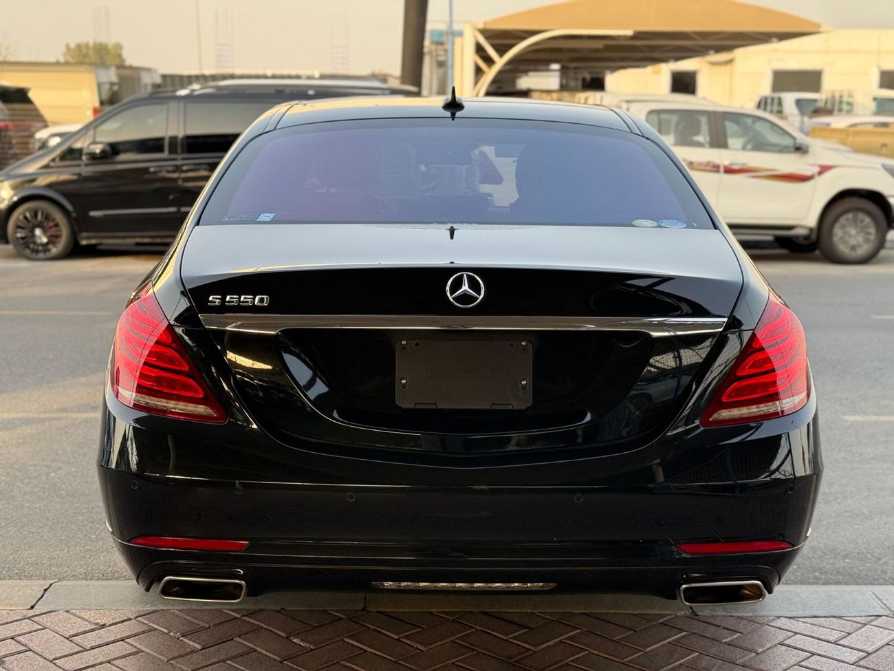 مرسيدس بنز S 550