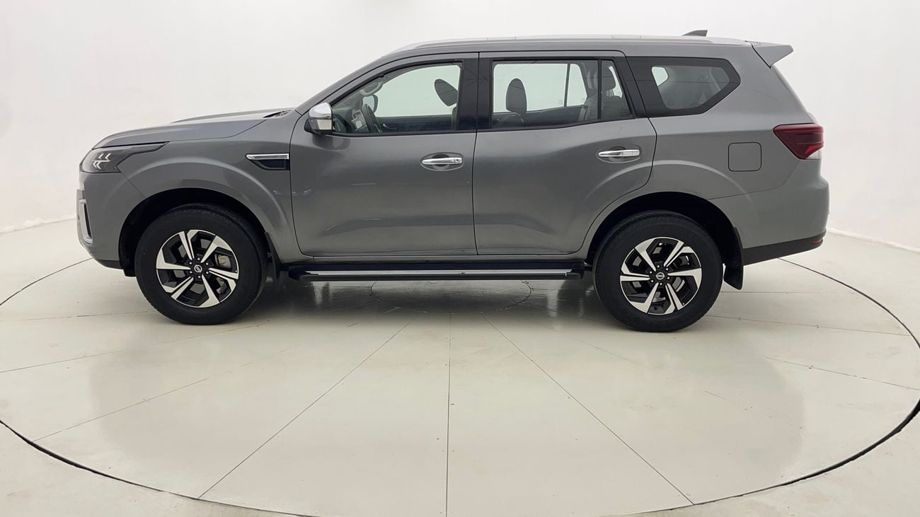 نيسان إكستيرا PLATINUM 2.5 | بدون دفعة مقدمة | اختبار القيادة في المنزل