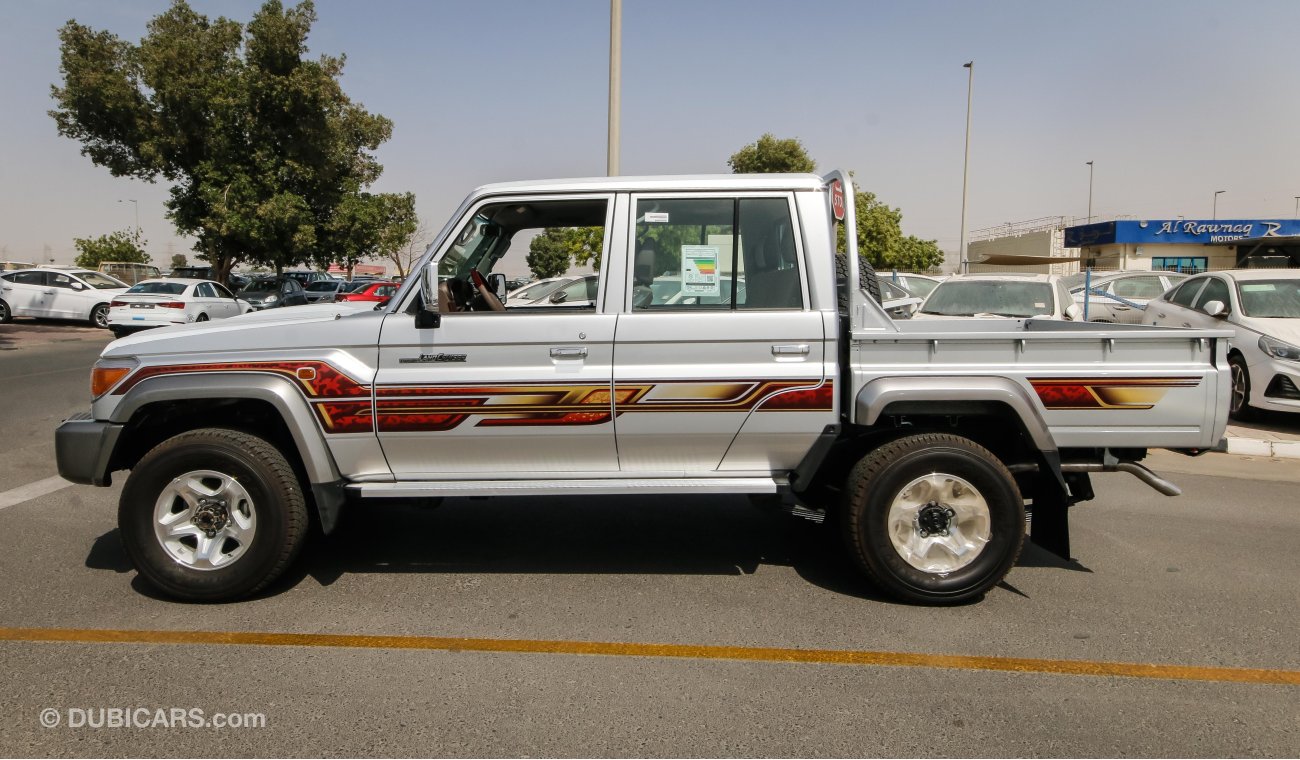 Toyota Land Cruiser Pick Up with WINCH