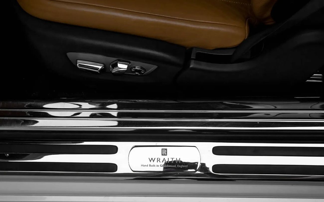 Rolls-Royce Wraith Standard - GCC Spec