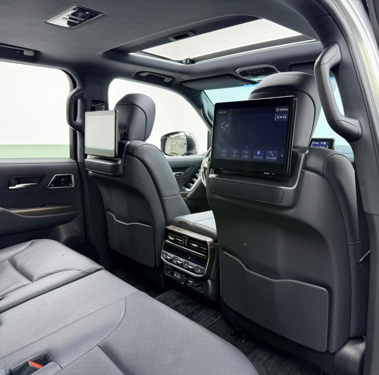 Toyota Land Cruiser VXR, миниатюра 16