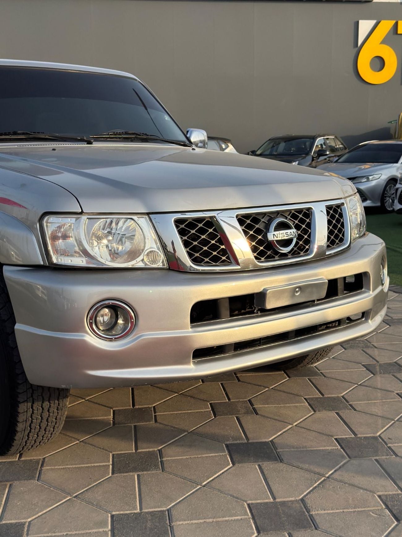 Nissan Patrol HT SAFARI
