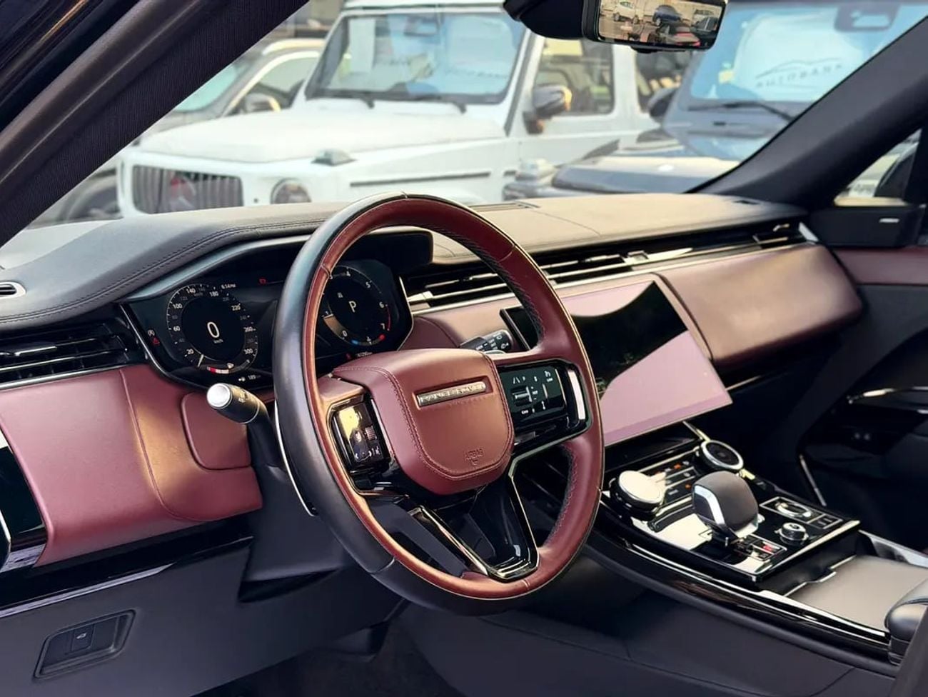 Land Rover Range Rover Sport P400 HSE DYNAMIC GCC