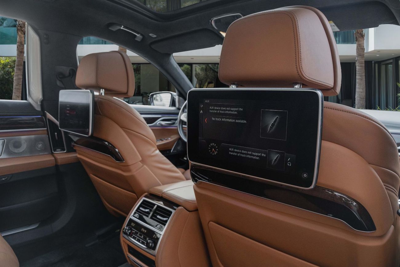 بي أم دبليو 750Li 50Li xDrive | 2,115 P.M  | 0% Downpayment | Well Maintained!