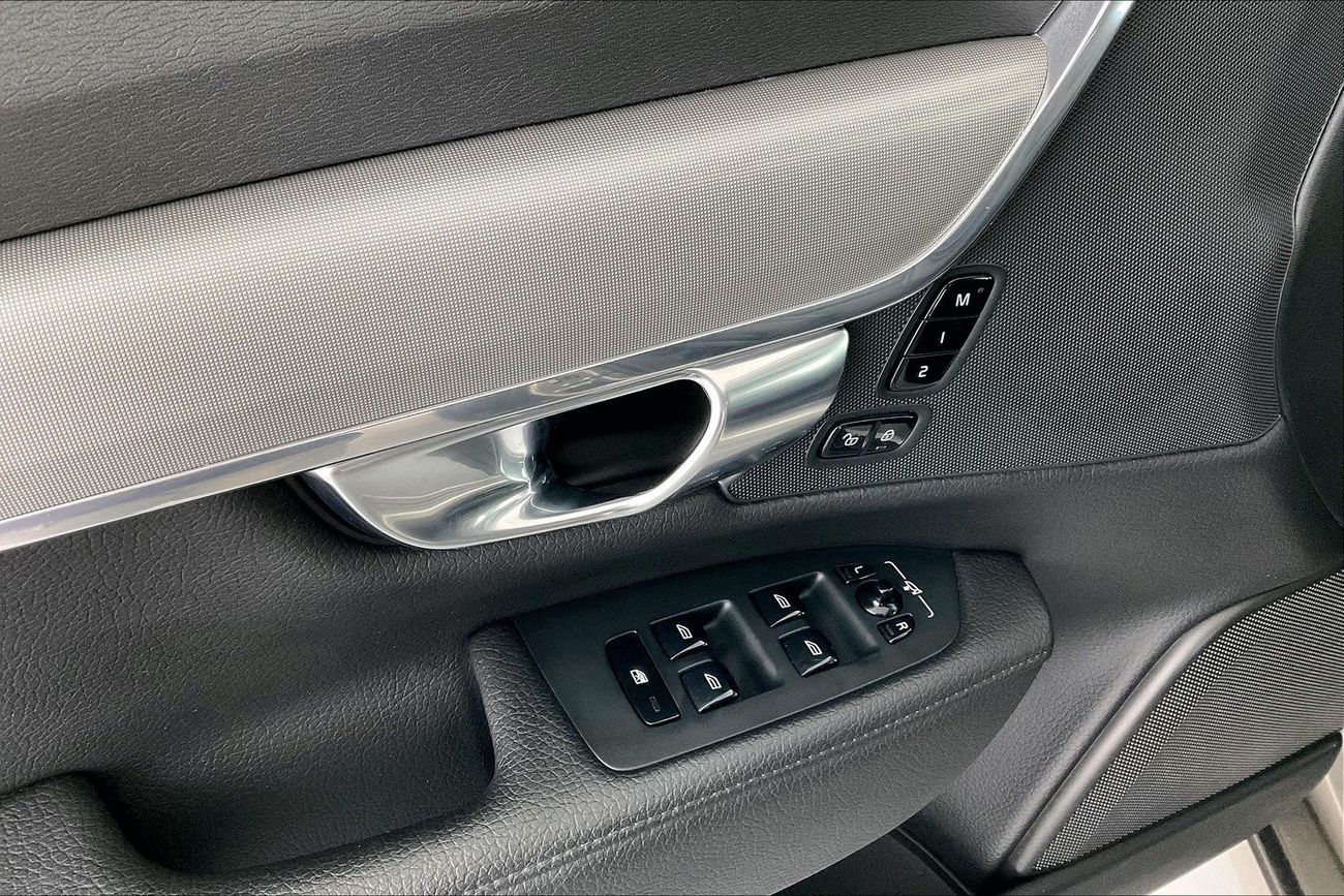 فولفو S90 B5 Momentum | سنة ضمان مجانية | خالية من أضرار الفيضانات