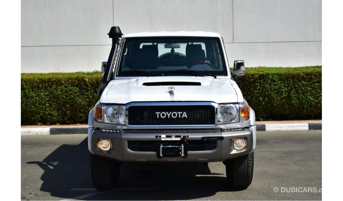 Toyota Land Cruiser Pick Up 79 4.5L TURBODIESEL LIMITED MANUAL TRANSMISSION