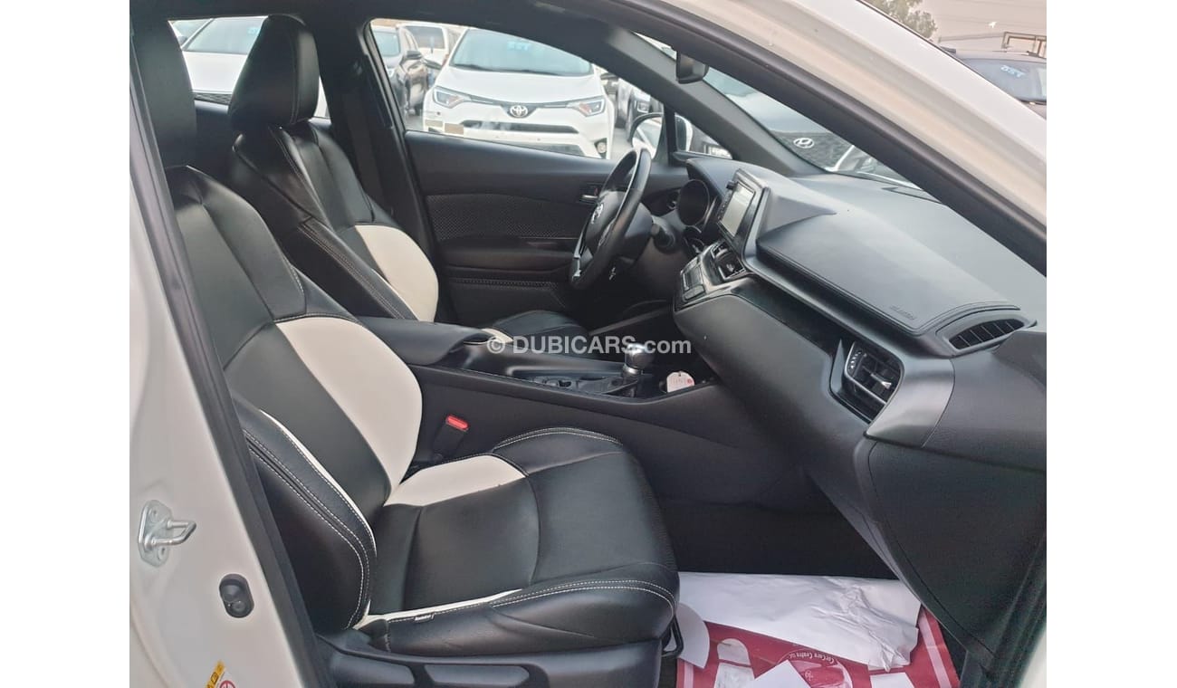 تويوتا CHR 2018 TOYOTA C-HR