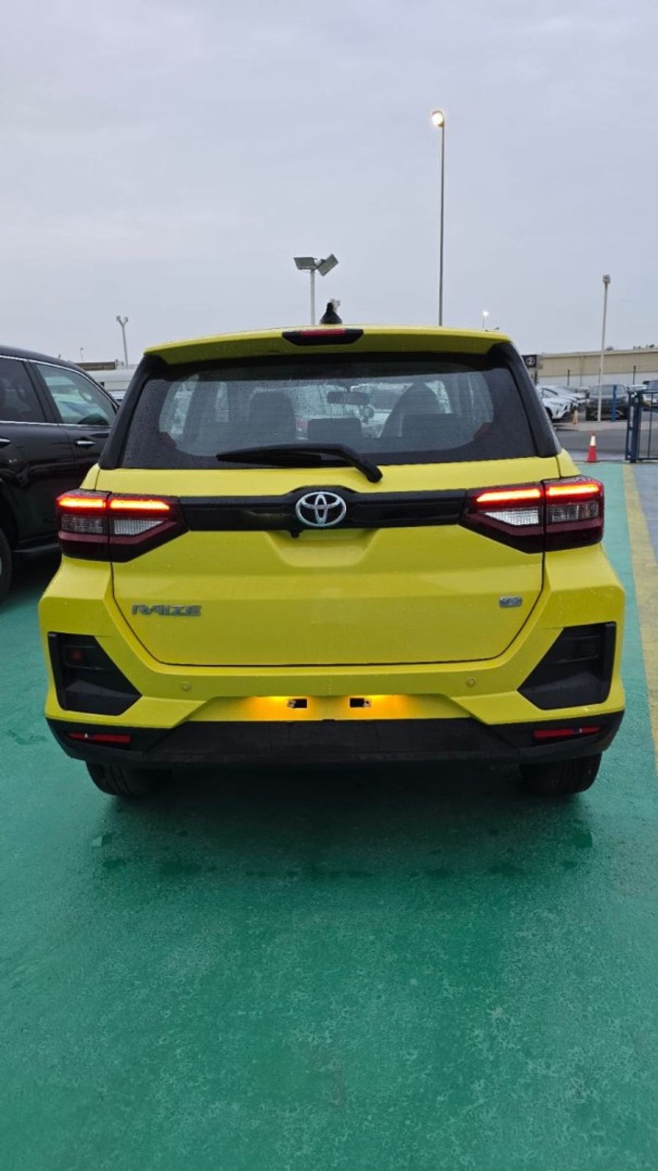 Toyota Raize TOYOTA RAIZE FULL OPTION GCC