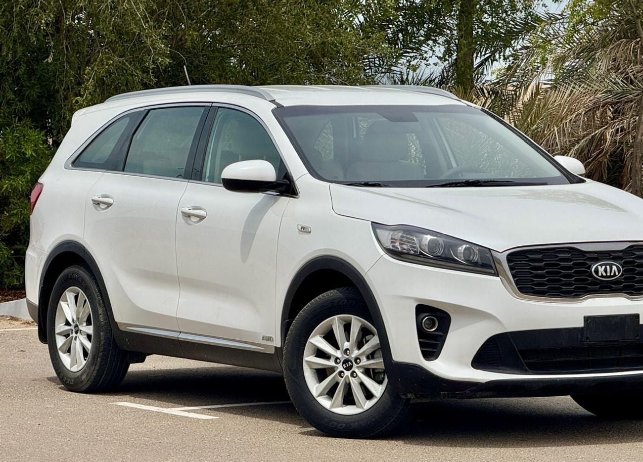 Kia Sorento Base 2.4L FWD 670-Monthly l GCC l 2.4L, Cruise, Camera l Accident Free