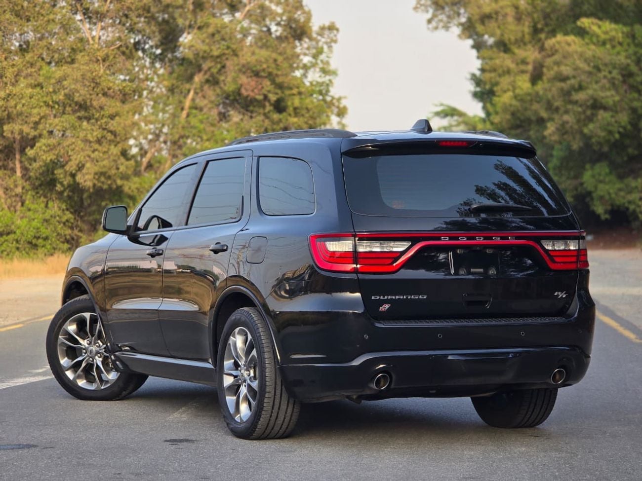 Dodge Durango R/T Dodge Durango R/T 2019 | GCC Specs | V8 Hemi | Orginal paint | Accident free | Perfect condition