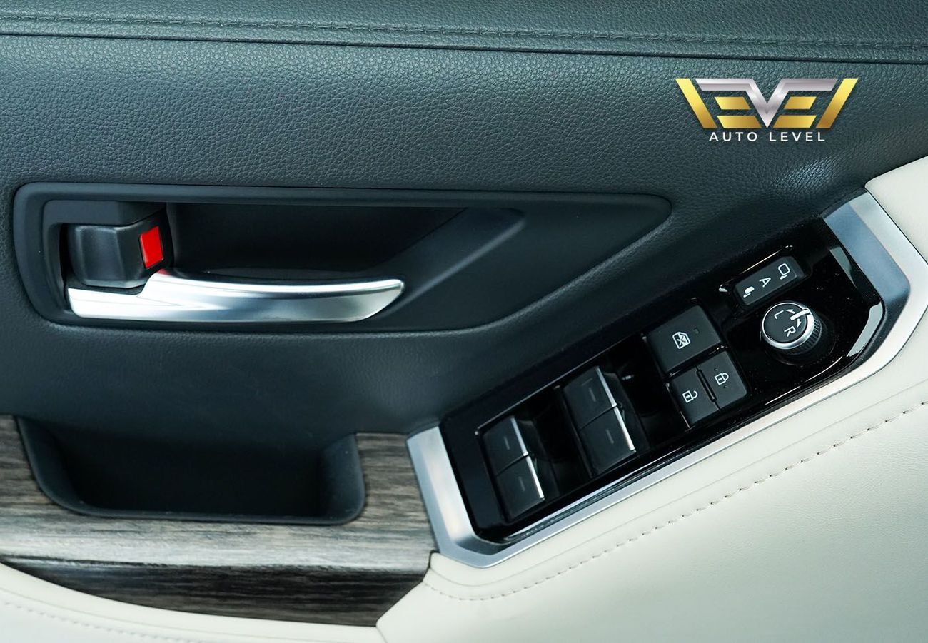 Toyota Land Cruiser VXR 3.5L TOYOTA LAND CRUISER 2022 - AL FUTTAIM WARRANTY