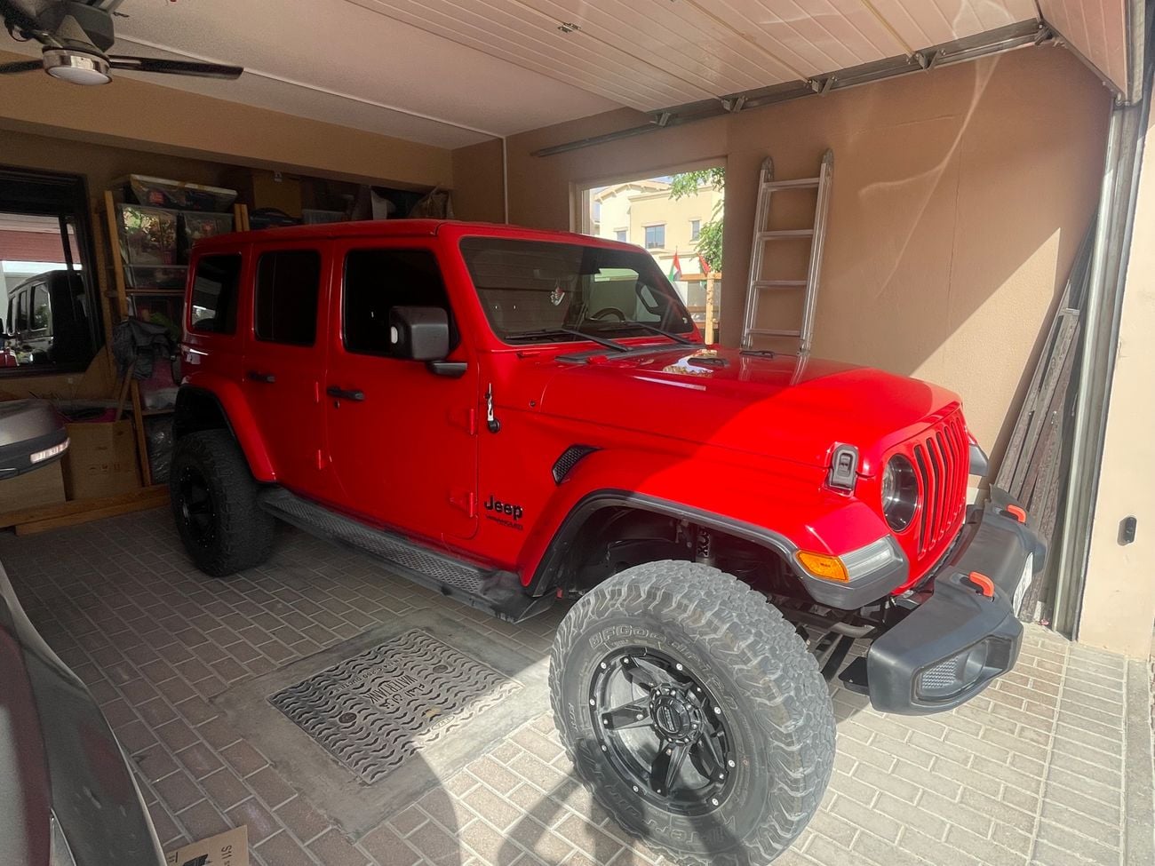 جيب Wrangler Unlimited SAHARA NIGHT EAGLE
