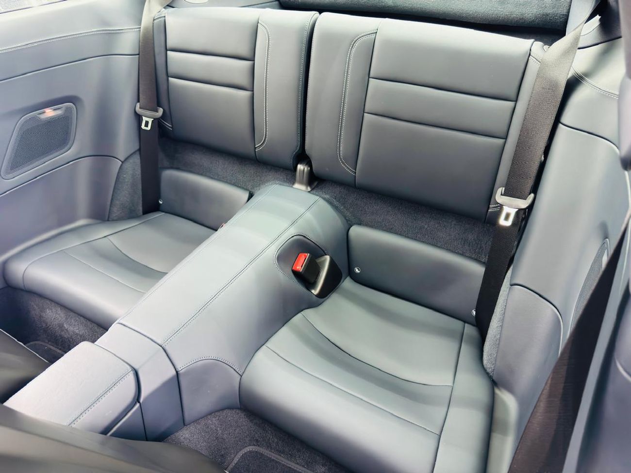 بورش 911 Carrera 3.0L (380 HP) Coupe 2025 Porsche 911, 2027 Porsche Warranty, Sport Chrono Package, Very Low