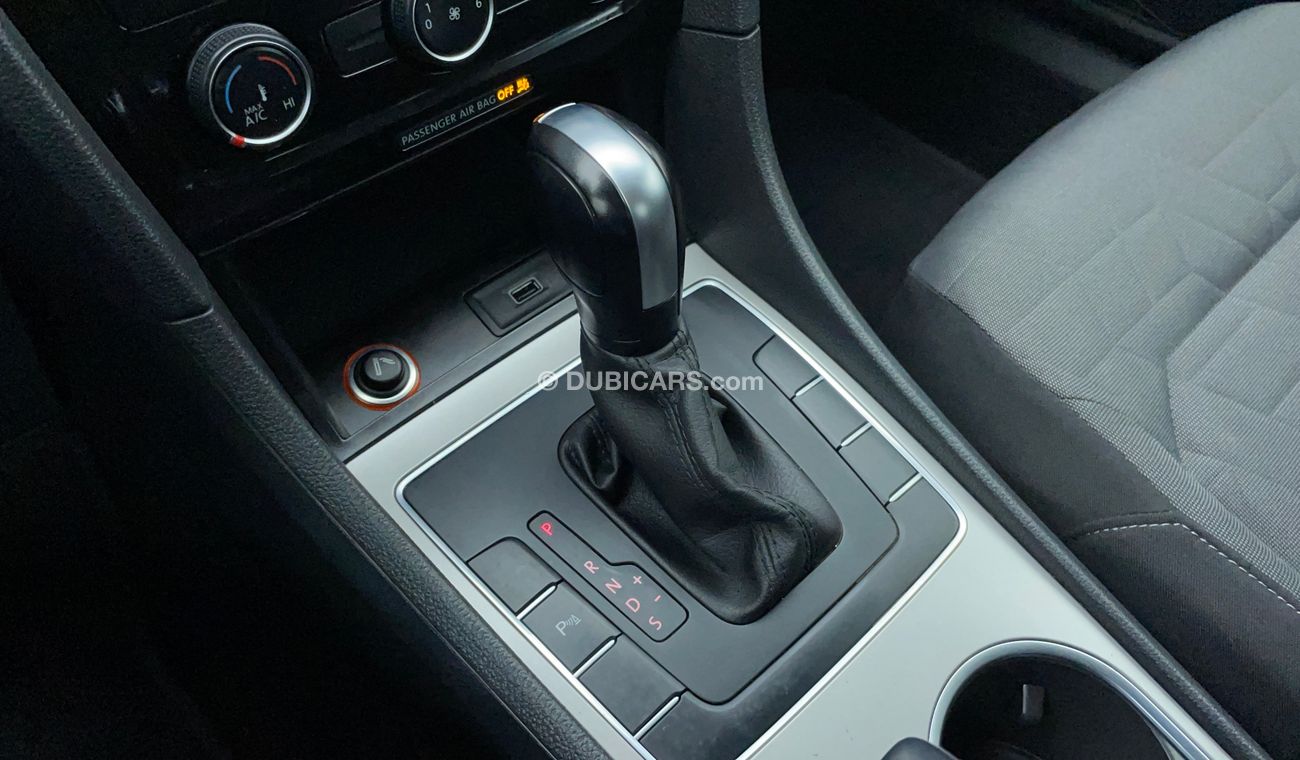 Volkswagen Passat HIGHLINE 2.5 | Under Warranty | Inspected on 150+ parameters