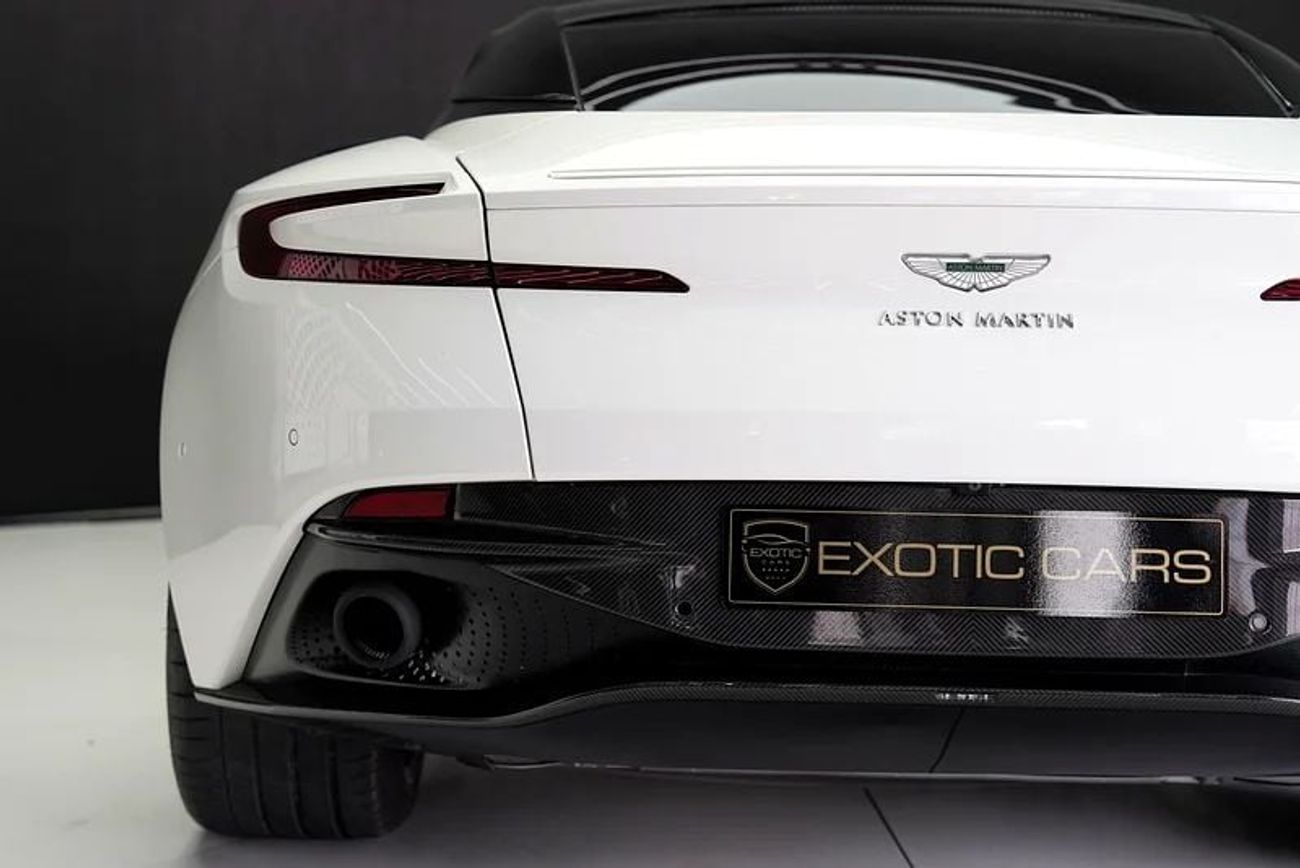 Aston Martin DB11 VOLANTE Std 4.0L