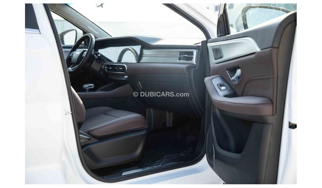 Jetour X90 2023 Jetour X 90PLUS SUV 1.6 Villa Vers. P A/T - White inside Brown